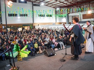 MULTITUDINARIA PARTICIPACIÓN EN LA NOCHE DE LAS CULTURAS DE LA 21ª LIBROFERIA ENCARNACIÓN