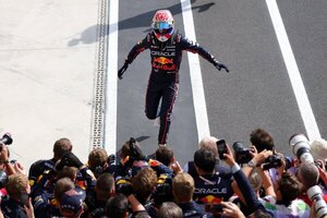 Versus / Verstappen sobrevive a los McLaren y se reencuentra con la victoria en Monza