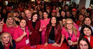 La Nación / González Vaesken suma apoyo de mujeres coloradas para “recuperar” Ciudad del Este