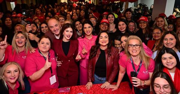 La Nación / González Vaesken suma apoyo de mujeres coloradas para “recuperar” Ciudad del Este