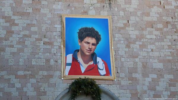 El adolescente italiano Carlo Acutis ya es santo