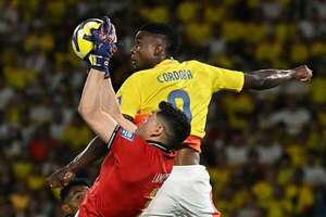 Tensión por el repechaje - Fútbol Internacional - ABC Color