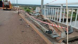 Tragedia: Camión guasu ho’a al río, ndaje