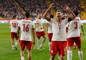 Con gol de Lewandowski, Polonia vence a Finlandia - Fútbol Internacional - ABC Color