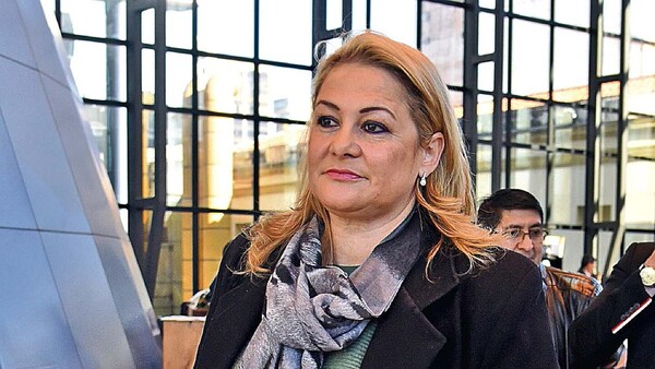 “El Poder Judicial y el Ministerio Público están sometidos y capturados por la clase política”