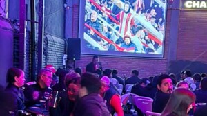 Bares celebran gran repunte por la clasificación albirroja