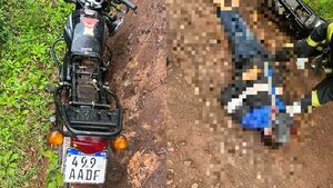 Motociclista pierde la vida tras caída en zona de San Antonio Ypekuru