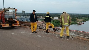 Ubicaron el camión y cuerpo del chofer en el río Paraguay