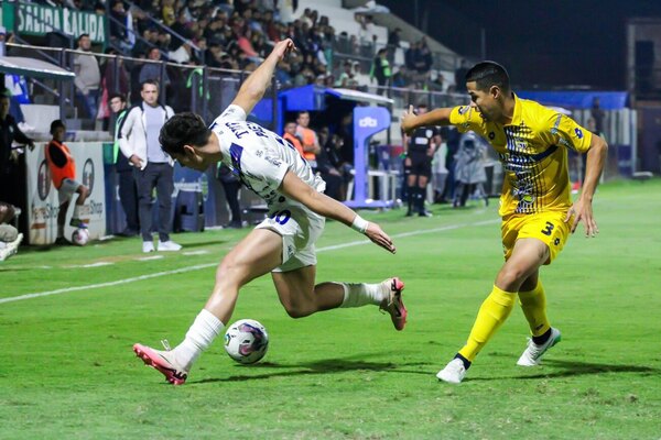 Versus / Trinidense y Ameliano dan el cierre parcial a la primera rueda