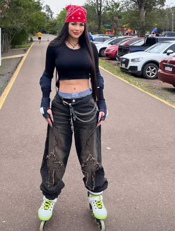 Popular / Laurys Diva salió con calzoncillos de su hermano: "La tanga ya pasó de moda"