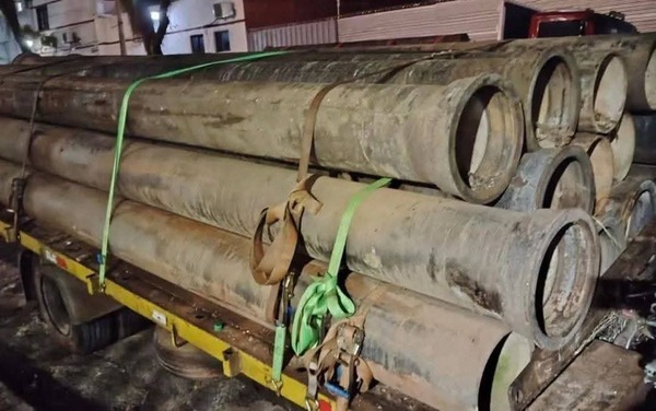 San Lorenzo: Detienen a dos funcionarios de ESSAP por intento de robo de tubos – Canal-E