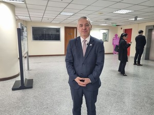Diputado Dani Centurión pide a la Corte respaldo para elevar penas contra corruptos - PDS RADIO Y TV