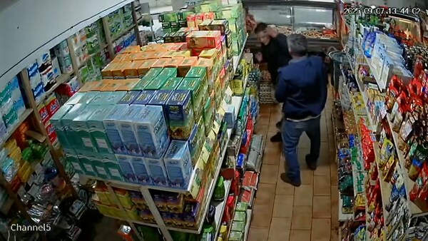 Una vez más, presunto ladrón es sorprendido hurtando en comercio del barrio Chaipé