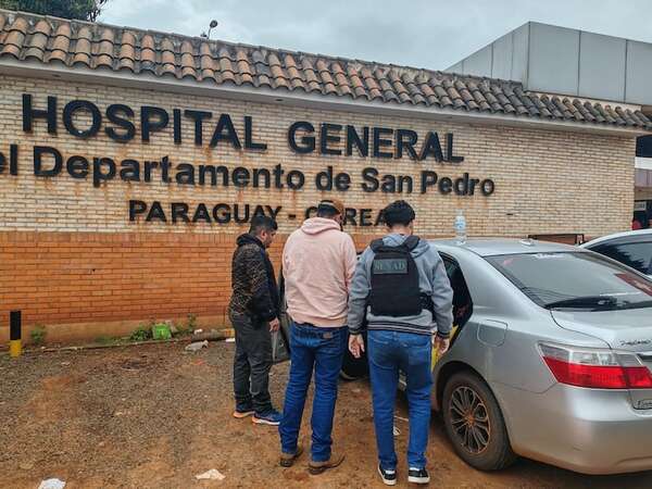 Cae colombiano con documento falso y una carga de marihuana “Colombia gold” - Policiales - ABC Color