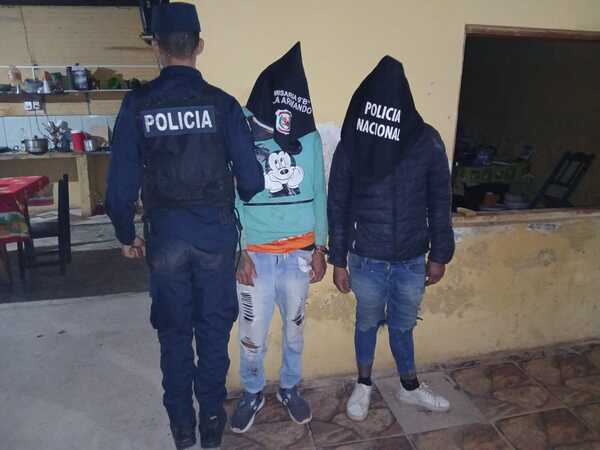 Intentaron robar un celular y fueron reducidos por la víctima - Concepción al Día