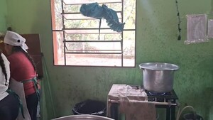 Roban insumos del almuerzo escolar de una escuela en Coronel Oviedo