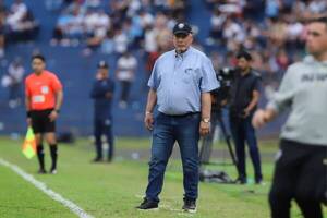 Tirón de oreja de Almeida a sus jugadores: "No estuvimos atentos"