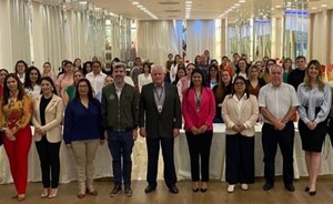 Taller sobre manejo de hipertensión y diabetes en el embarazo