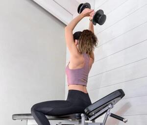 ¿Qué sucede con el cuerpo si se levantan pesas todos los días?
