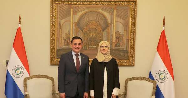 La Nación / Canciller y embajadora de Emiratos Árabes abordaron acuerdo con Mercosur