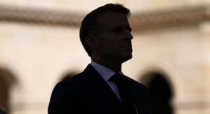 El Parlamento francés derriba al segundo gobierno de Macron en menos de un año