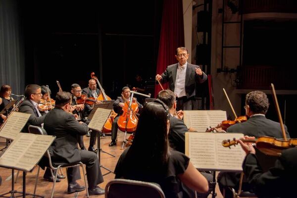 La Orquesta de Cámara Municipal celebrará a la juventud con un concierto especial en el Teatro Municipal - Música - ABC Color