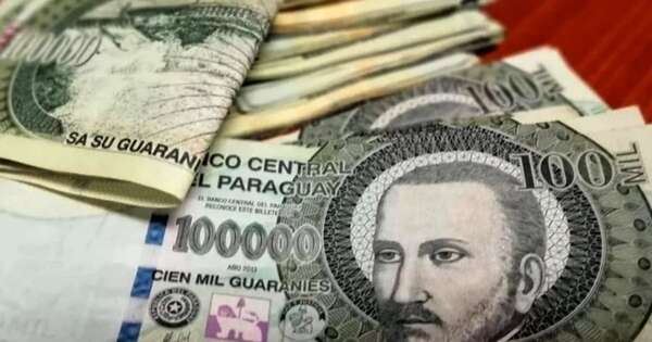 La Nación / El sector financiero pagó más interés por ahorros en julio