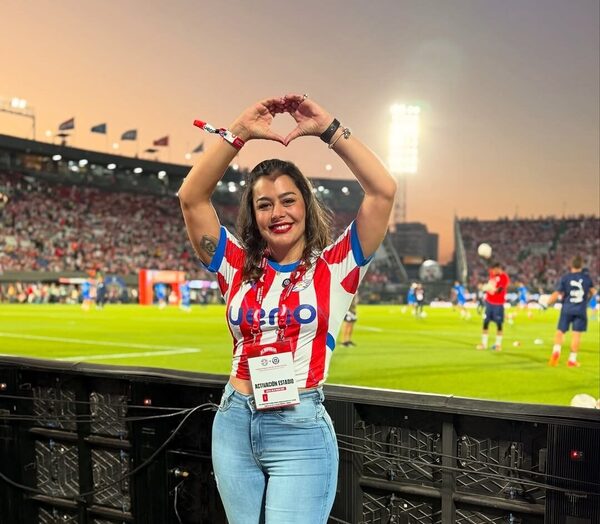 Popular / ¡Cháke! Lari Riquelme lanzó un comunicado contra modelos que buscan usurpar su lugar