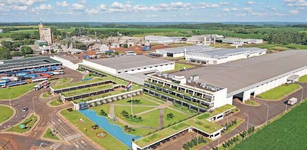Tradición e innovación en la industria - Día de la Industria Nacional 2025 - ABC Color