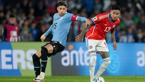 Una ya eliminada Chile recibe a la recientemente clasificada Uruguay