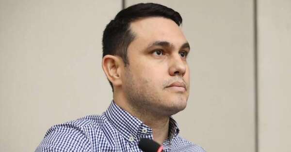 Diario HOY | Abogado anuncia que demostrará que Rivas culminó la carrera de Derecho