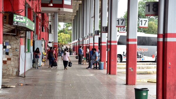Nenecho incumplió ley: Nunca registró como bienes el Abasto, la Estación de Buses ni el Parque Caballero
