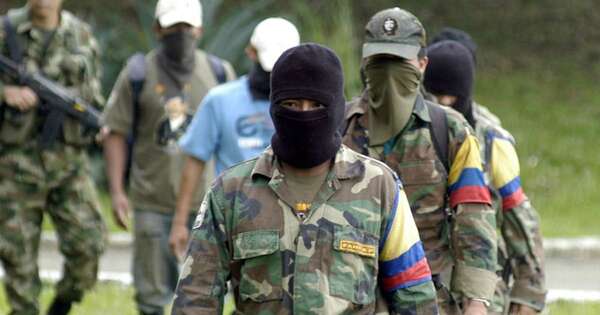 La Nación / Ecuador captura a 26 guerrilleros y embarga cifra récord en bienes durante megaoperación