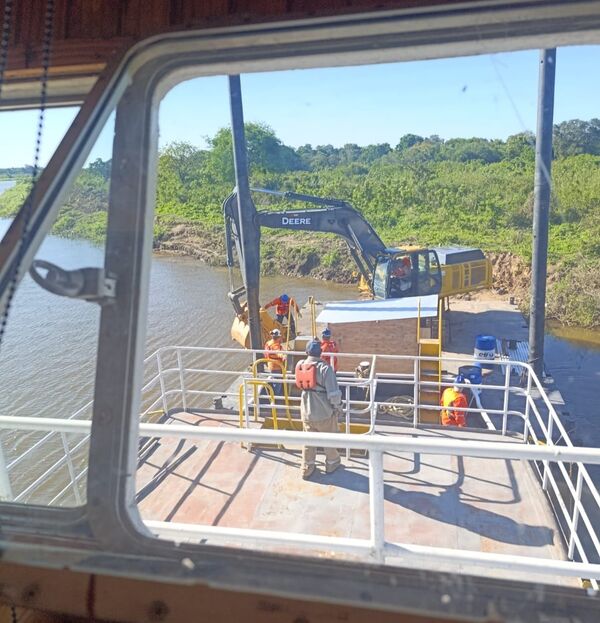 Preparan operativo para rescatar cuerpo de camionero en el río Paraguay - Concepción al Día