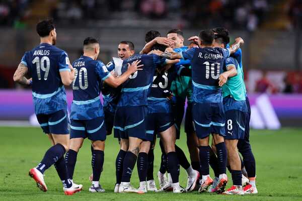 Otro histórico triunfo albirrojo: Matías Galarza rompió la maldición en Lima - La Tribuna