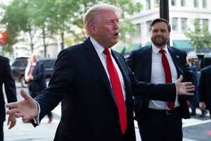 “No es mi firma”, dice Trump sobre carta de cumpleaños de Epstein - Mundo - ABC Color