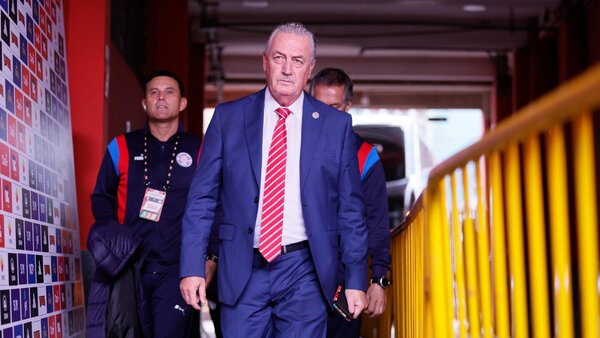 Gustavo Alfaro: "Vinimos para hacer historia"