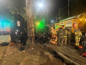 Vuelco y choque de vehículo sobre avenida Mariscal López deja un fallecido - Policiales - ABC Color