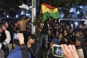 Versus / "Felices" y "orgullosos", los bolivianos festejan el pase al repechaje del Mundial