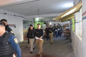 Allanamiento en Tacumbú provee información clave en el marco de una investigación por estafa