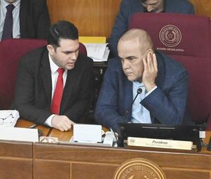Caso título falso: cartismo sigue presumiendo la inocencia de Hernán Rivas - Política - ABC Color