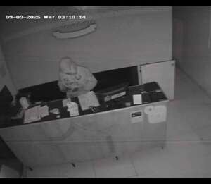 Joven con antecedentes y orden de captura es detenido por hurtar en local gastronómico de Encarnación - Policiales - ABC Color