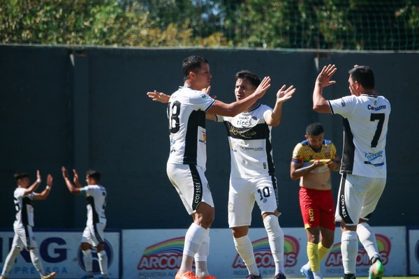 Victoria de Olimpia de Itá en el inicio de la fecha de adelanto