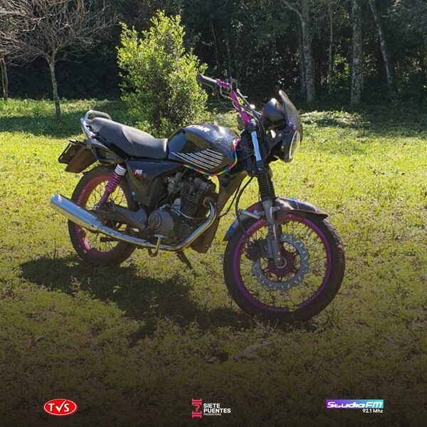 RECUPERAN MOTOCICLETA ROBADA EN OPERATIVO POLICIAL EN CAMBYRETA - «TVS DIGITAL»