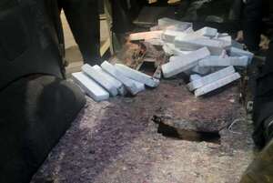 Cae paraguayo con más de 168 kilos de marihuana en la aduana brasileña - ABC en el Este - ABC Color