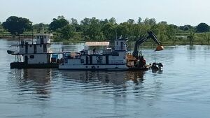Rescatan el cuerpo del caminero que cayó al río desde el puente Nanawa - Concepción al Día
