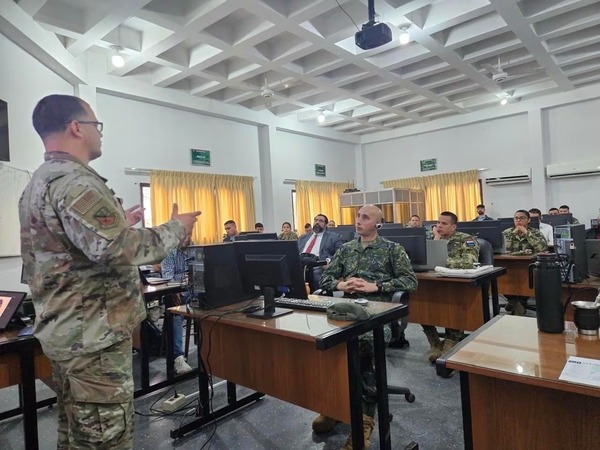 Paraguay fortalece capacidades en ciberdefensa con apoyo de EE.UU. - ADN Digital