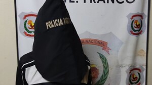 Esperaba alcoholizado y armado a su hermano, pero terminó detenido