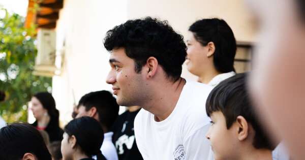 La Nación / Pequeños pasos a la inclusión, entre risas y juegos