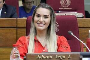Johana Vega denuncia ataques y se defiende tras polémica en Petropar